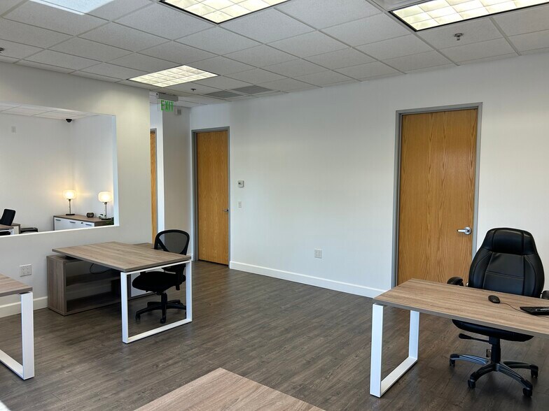 More Photos Of 18205 N 51st Ave, Glendale Office For Lease