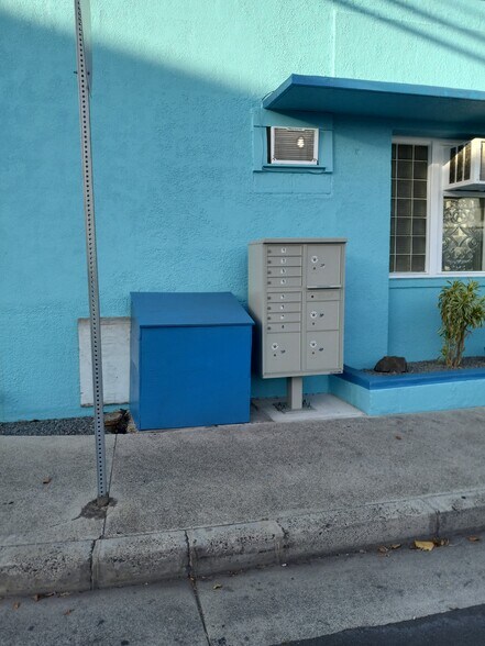 More Photos Of 2030 Homerule St, Honolulu Light Distribution For Lease