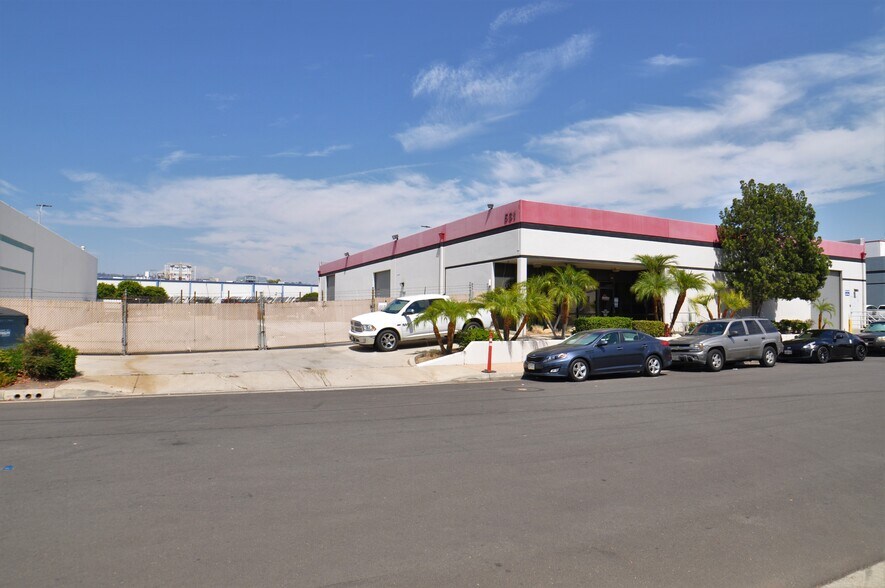 More Photos Of 531 Jamie Ave, La Habra Warehouse For Lease