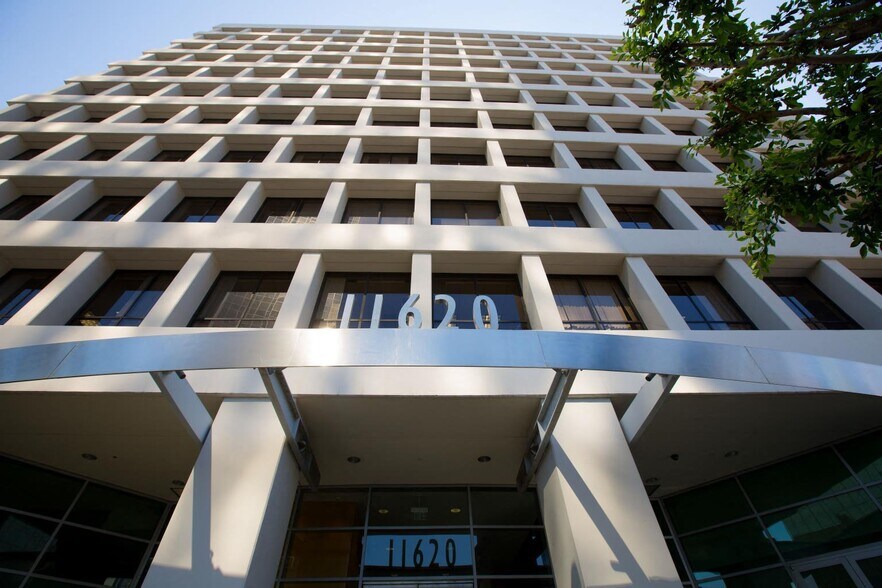 More Photos Of 11620 Wilshire Blvd, Los Angeles Medical For Lease