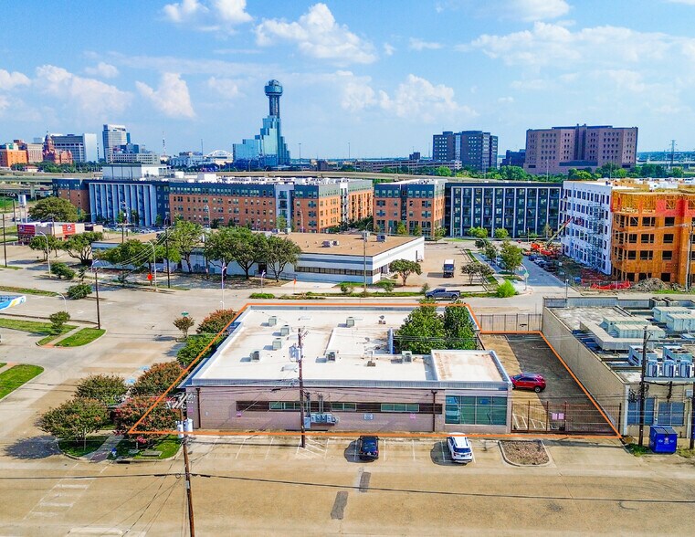 More Photos Of 801 Core St, Dallas Freestanding For Sale