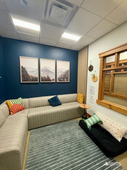 More Photos Of 4650 Royal Vista Cir, Windsor Office For Lease