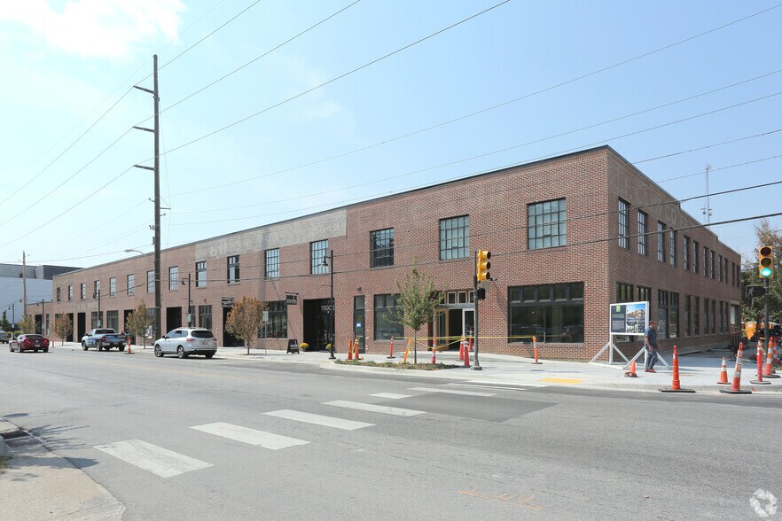 More Photos Of 205-221 E Archer St, Tulsa General Retail For Sale
