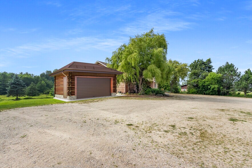 More Photos Of 3899 Old Highway Rd, Sturgeon Bay Storefront Retail Residential For Sale