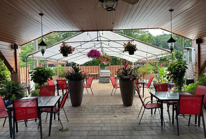 More Photos Of 812 Ulster Ave, Kingston Freestanding For Sale