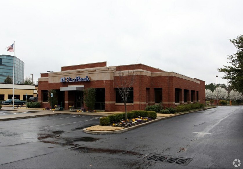 Primary Photo Of 6482 Poplar Ave, Memphis Land For Lease