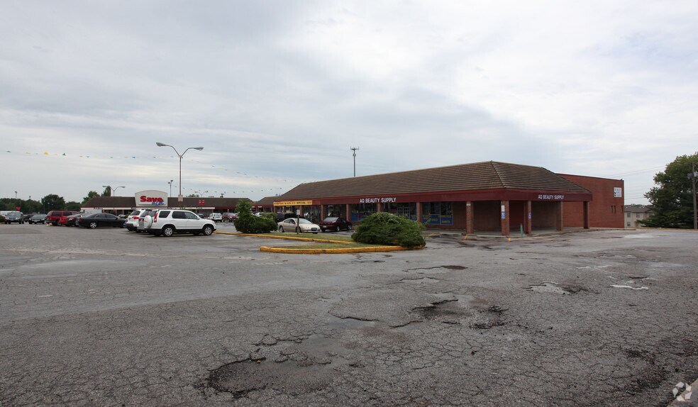 Primary Photo Of 8700-8756 Blue Ridge Blvd, Kansas City Unknown For Lease