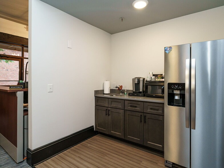 More Photos Of 201 Chatham St, Sanford Office Residential For Sale