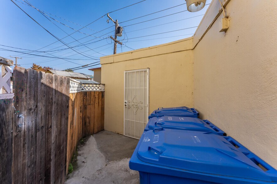 More Photos Of 2360 Mammoth Dr, San Jose Apartments For Sale