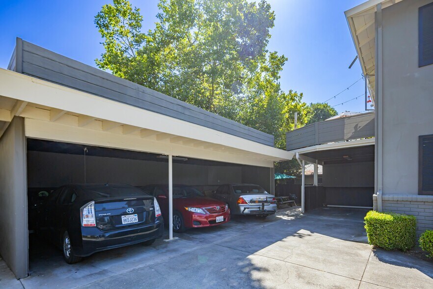 More Photos Of 800 Arbor Rd, Menlo Park Apartments For Sale