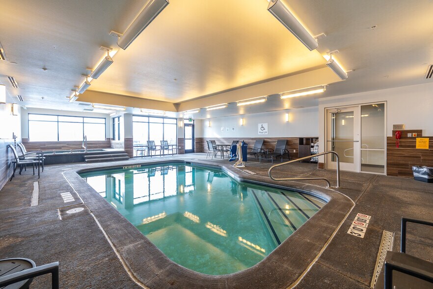 More Photos Of 3520 Timberwood Dr, Fort Collins Hotel For Sale