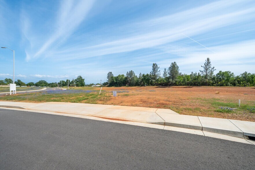 More Photos Of Airport Rd @ Rancho Rd, Redding Land For Sale
