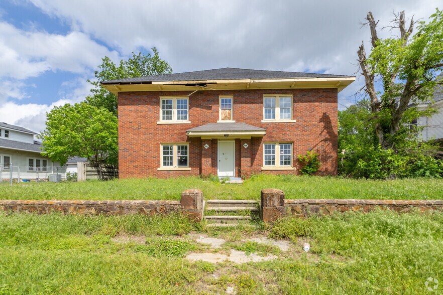 More Photos Of 661 N Park Ave, Shawnee Apartments For Sale