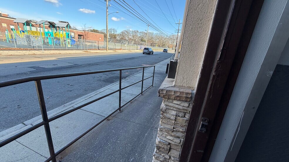 More Photos Of 2124-2162 Merrick Ave, Merrick Unknown For Lease