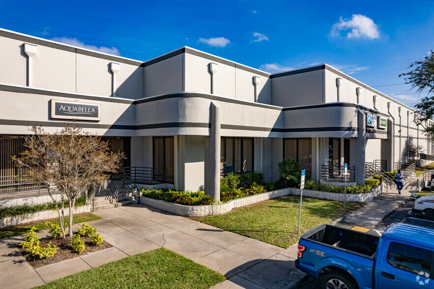 More Photos Of 4440 E Adamo Dr, Tampa Unknown For Lease