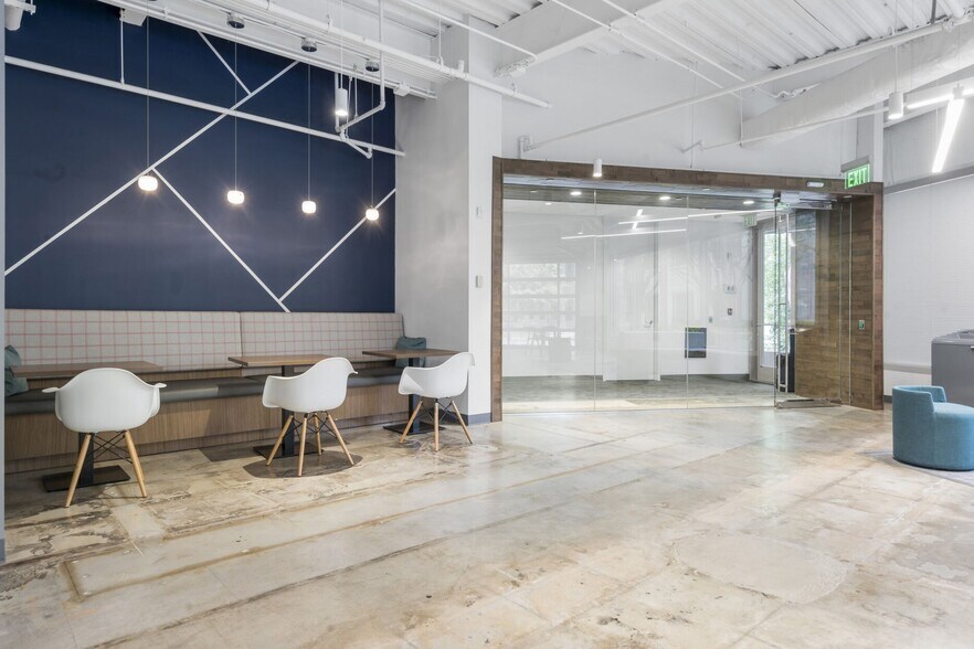 More Photos Of 4100 Wildwood Pky, Atlanta Unknown For Lease