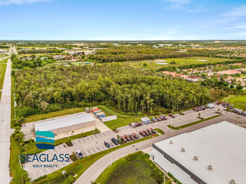 More Photos Of 3890 Veronica S Shoemaker Blvd, Fort Myers Warehouse For Sale