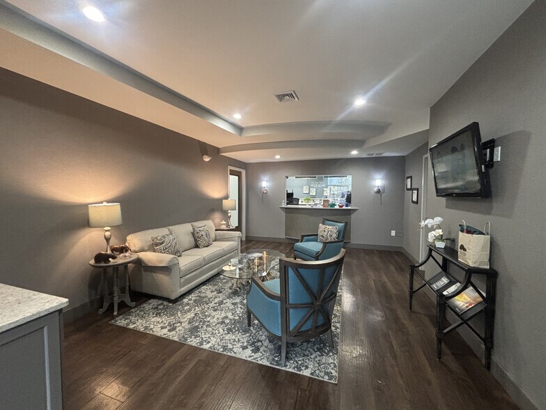 More Photos Of 755 Highland Oaks Dr, Winston-Salem Medical For Lease