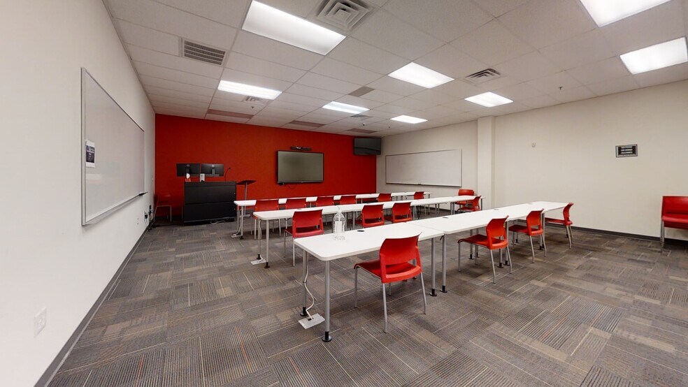 More Photos Of 7300 Blackmon Rd, Columbus Schools For Sale