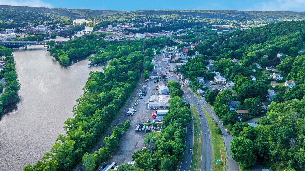 More Photos Of 38 Commerce St, Derby Manufacturing For Lease