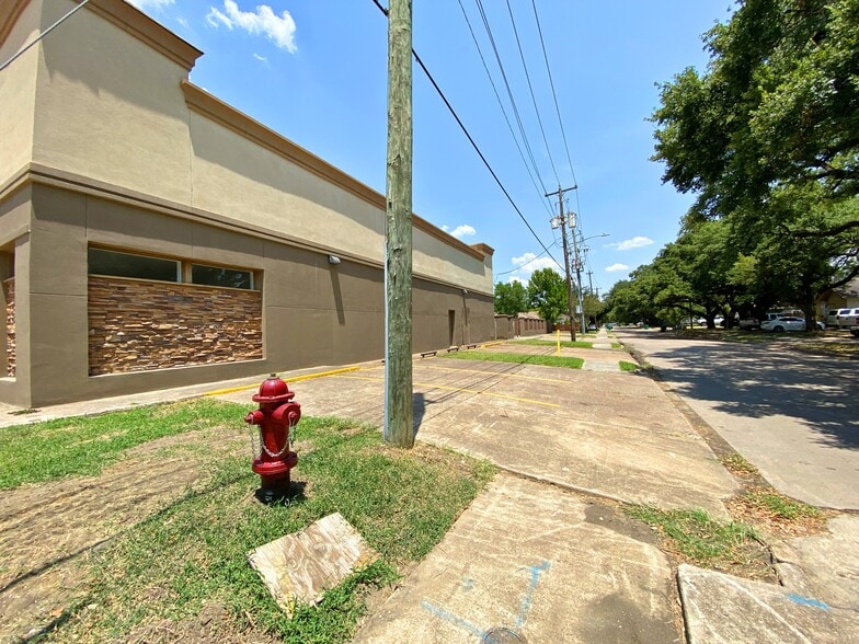 More Photos Of 619 Jackson Ave, Pasadena Storefront Retail Office For Sale