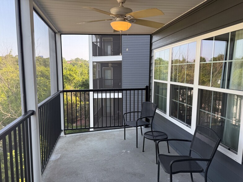 More Photos Of 3165 Falls Pky, Branson Hotel For Sale