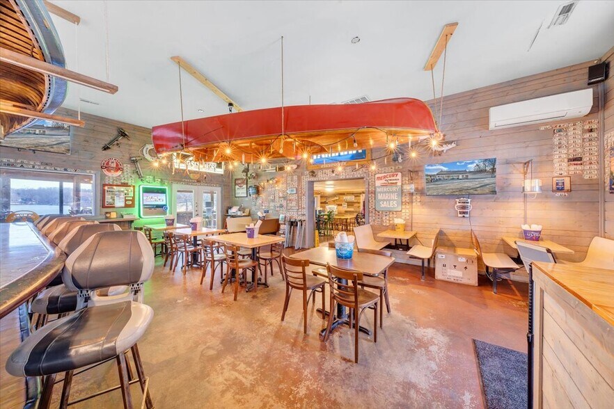 More Photos Of 2200 Old Salem School Rd, Union Hall Marina For Sale