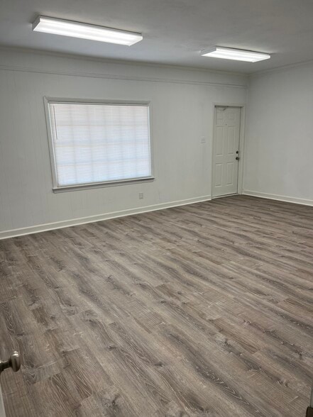 More Photos Of 1806 Hayward Ave, Chesapeake Loft Creative Space For Lease