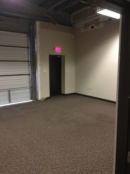 More Photos Of 4560 Atwater Ct, Buford Unknown For Lease