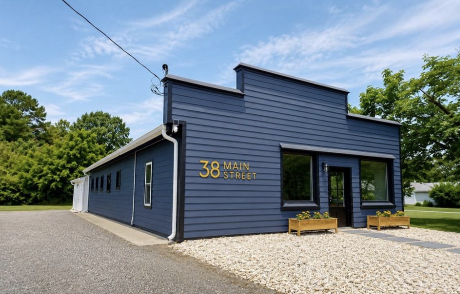 Primary Photo Of 38 Main St, East New Market Office For Lease