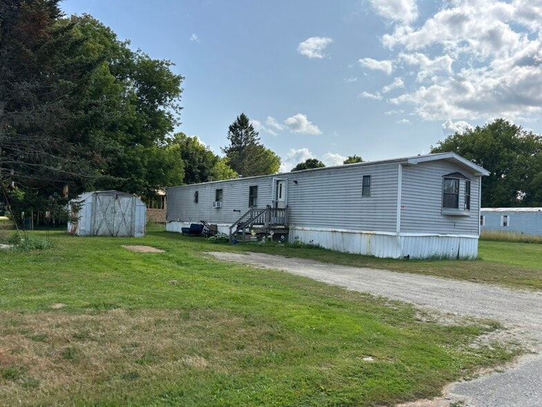 More Photos Of 344 Main St, Corinth Manufactured Housing Mobile Home Park For Sale