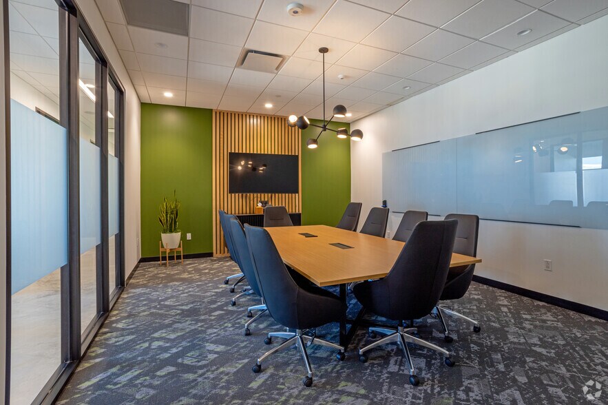 More Photos Of 7710 N FM 620 Rd, Austin Coworking Space