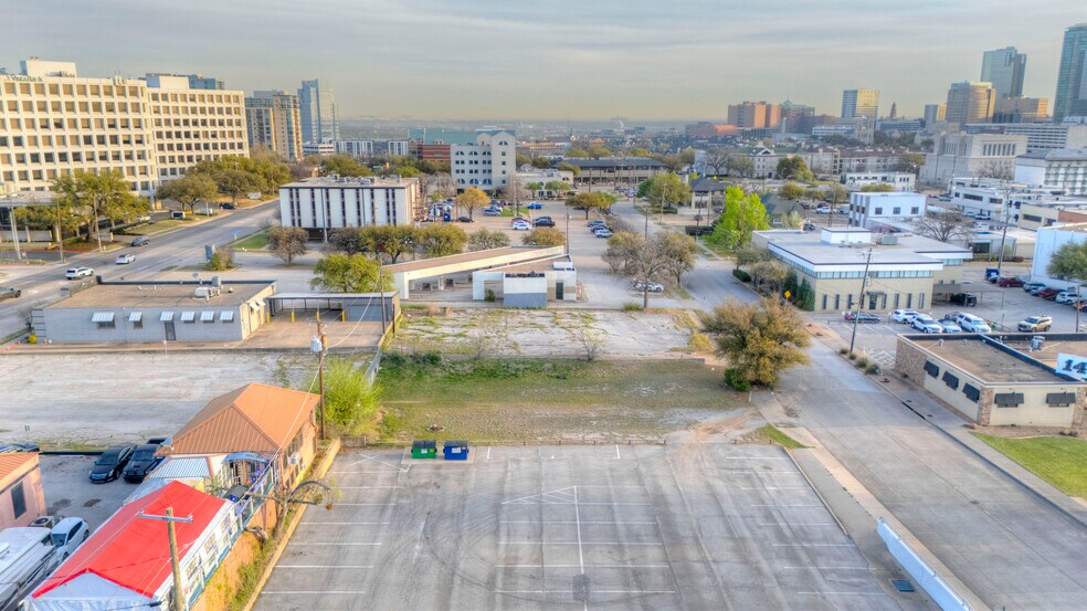 More Photos Of 1412 Ballinger St, Fort Worth Land For Sale