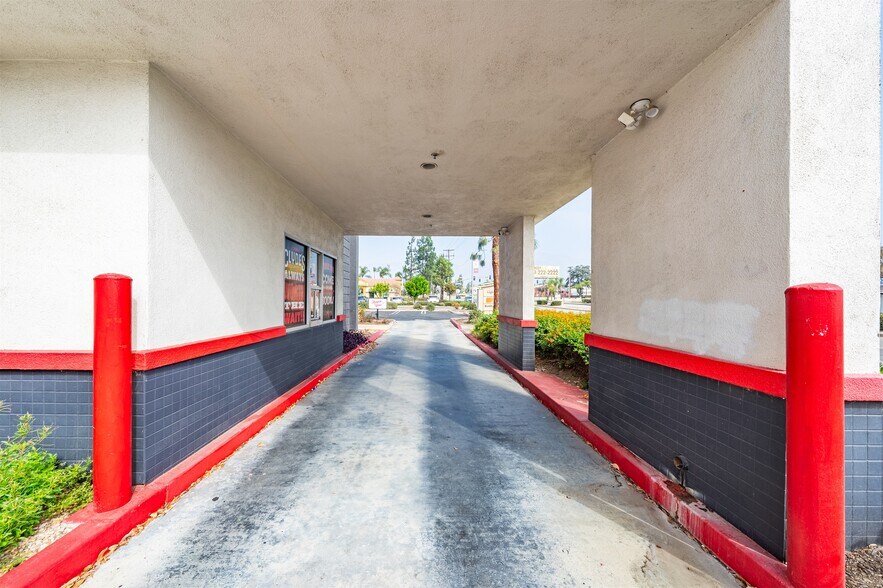 More Photos Of 8790 Central Ave, Montclair Fast Food For Sale