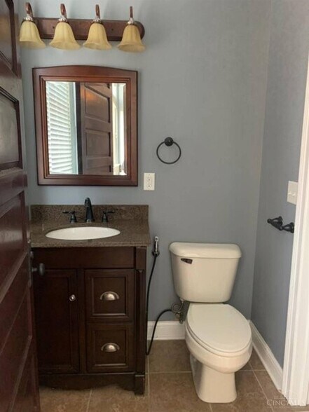 More Photos Of 255 Warner St, Cincinnati Apartments For Sale