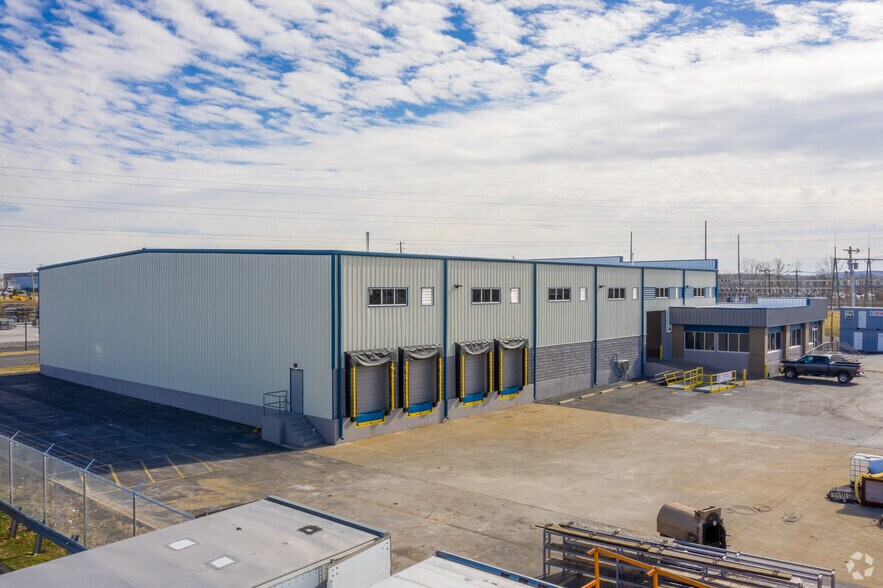 More Photos Of 8251 Eastgate Blvd, Mount Juliet Distribution For Lease