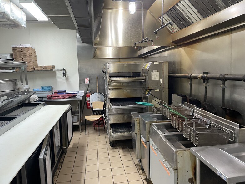 More Photos Of 1017 Highland Ave, Greensburg Restaurant For Sale