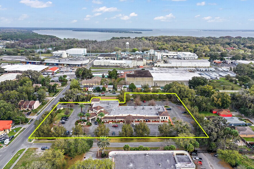 More Photos Of 210 S Lake St, Leesburg Medical For Lease
