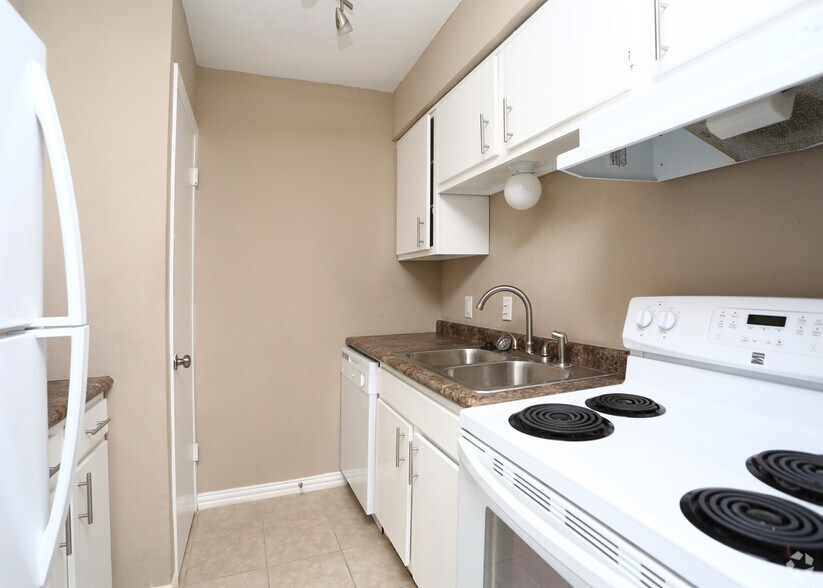 More Photos Of 5601 Birchman Ave, Fort Worth Apartments For Sale