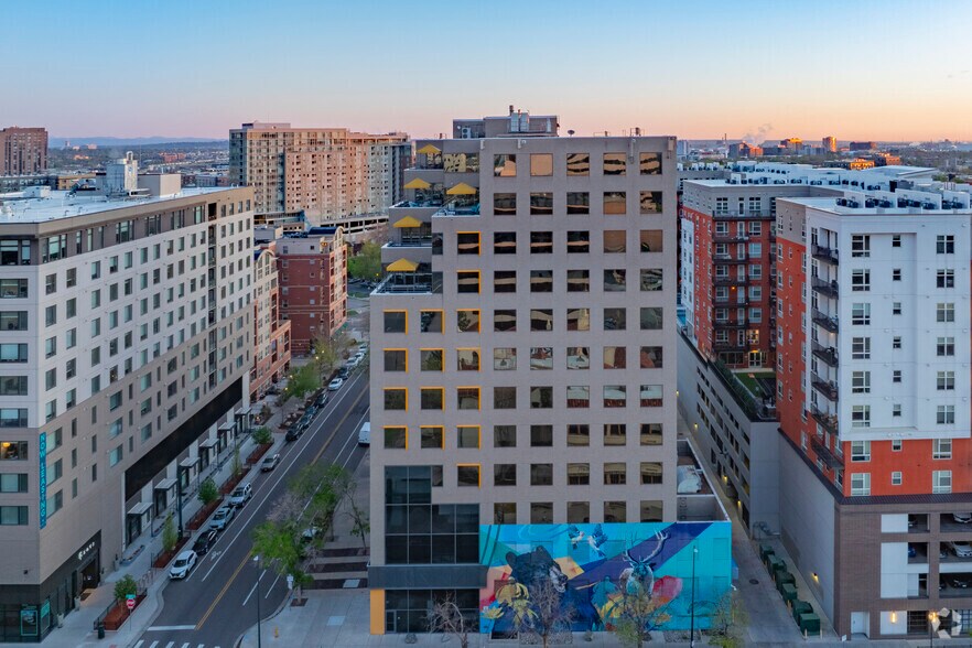 More Photos Of 1900 Grant St, Denver Office For Lease