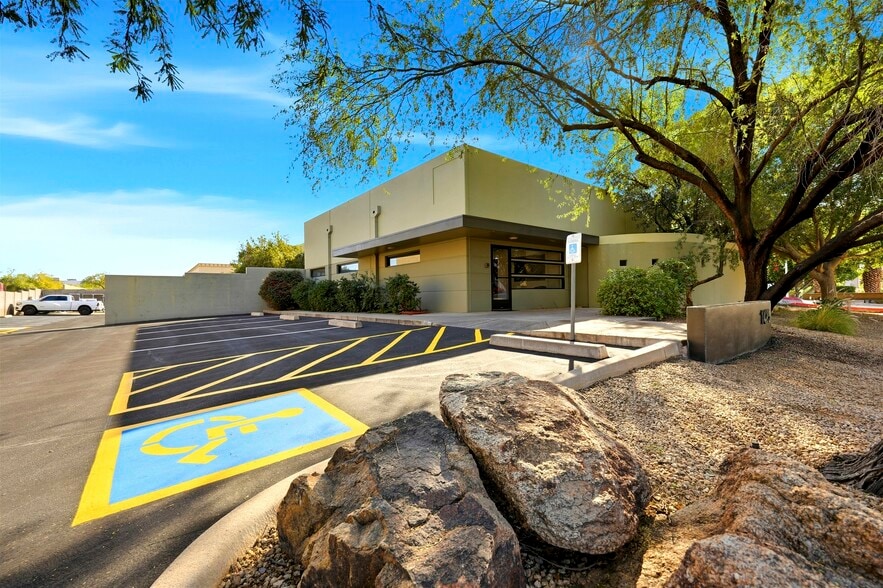 Primary Photo Of 1425 N Mondel Dr, Gilbert Warehouse For Lease