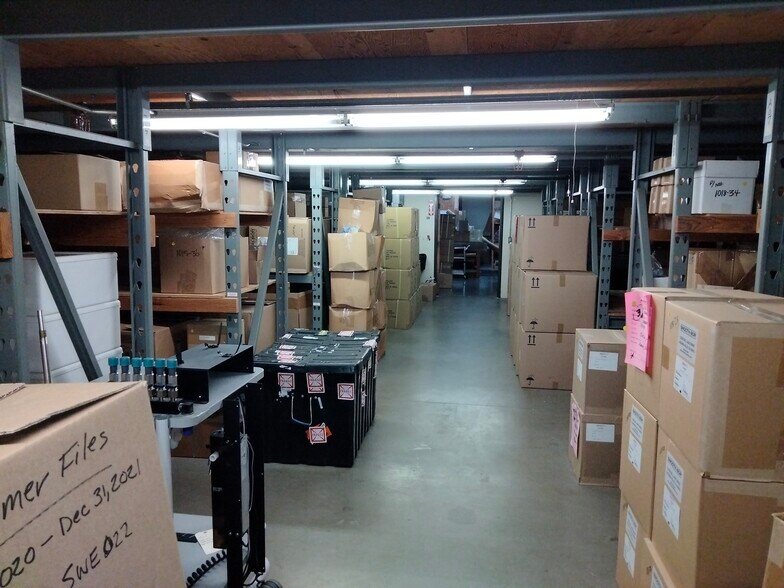 More Photos Of 4125 Market St, Ventura Light Manufacturing For Sale