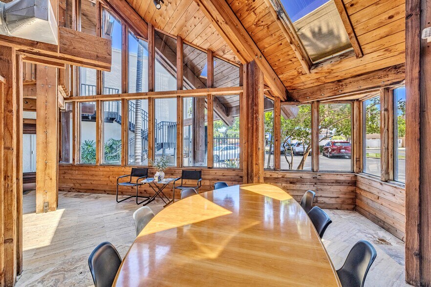 More Photos Of 3045 N Federal Hwy, Fort Lauderdale Loft Creative Space For Sale