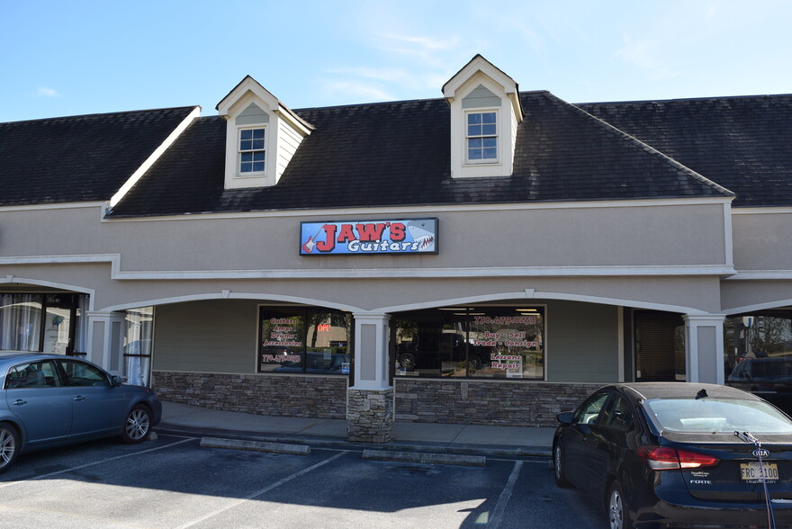 More Photos Of 111 Mountain Vista Rd, Canton General Retail For Sale