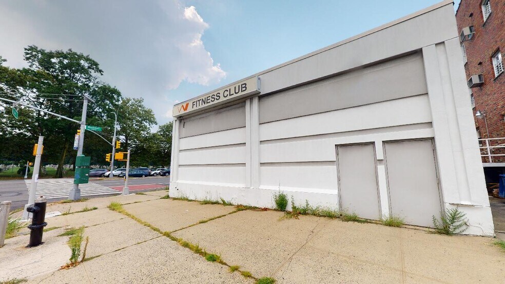 More Photos Of 65-75 Woodhaven Blvd, Flushing Storefront Retail Office For Sale