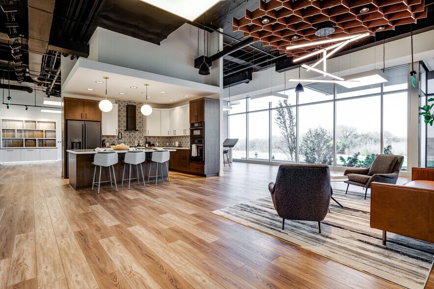 More Photos Of 6160 Warren Pky, Frisco Unknown For Lease