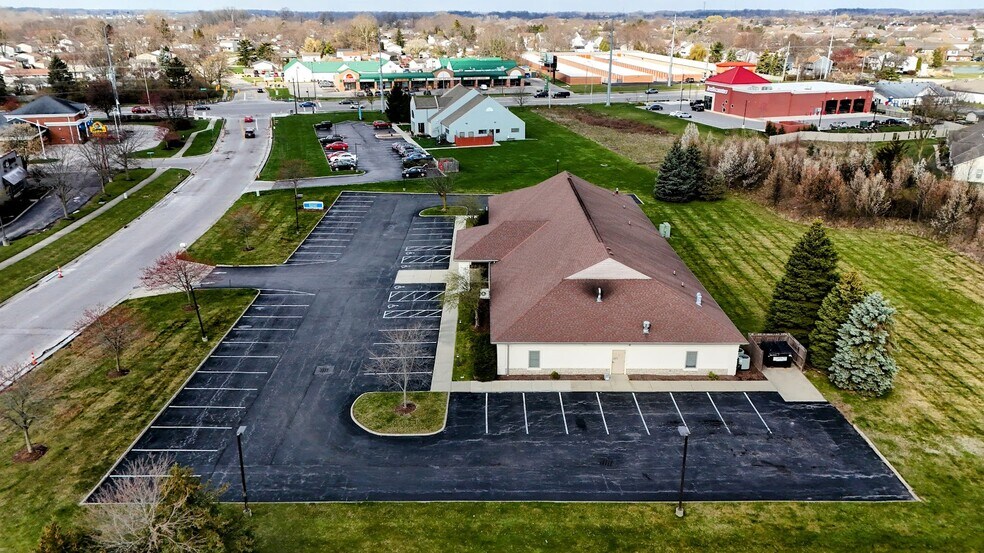 More Photos Of 5300 Nike Dr, Hilliard Medical For Sale