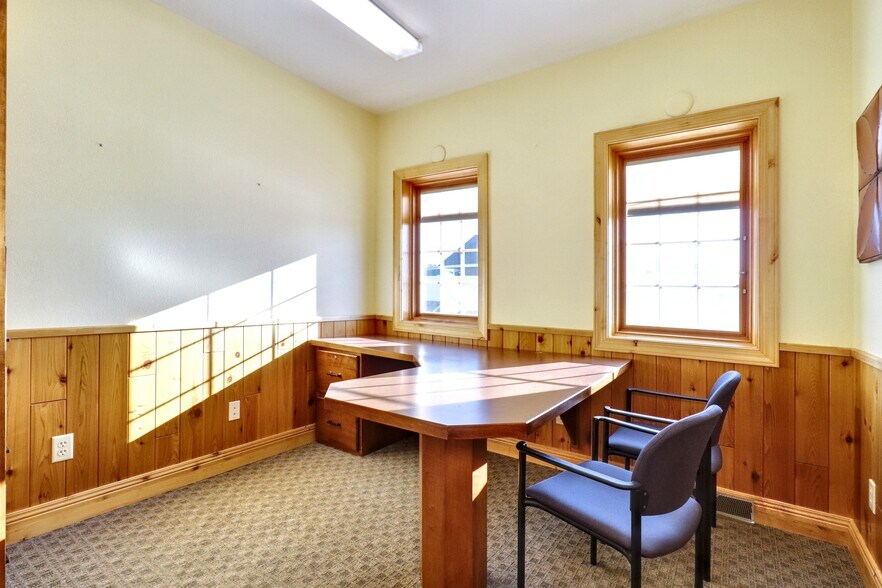 More Photos Of 616 US 51, Woodruff Office For Sale