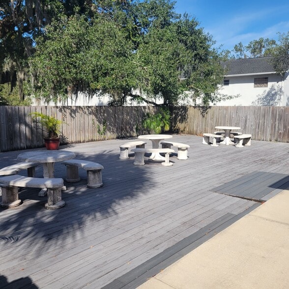 More Photos Of 5509 Grand Blvd, New Port Richey Office For Lease