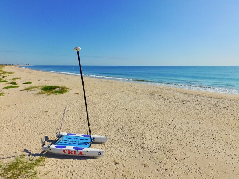 More Photos Of 2045 14th Ave, Vero Beach Office Residential For Sale